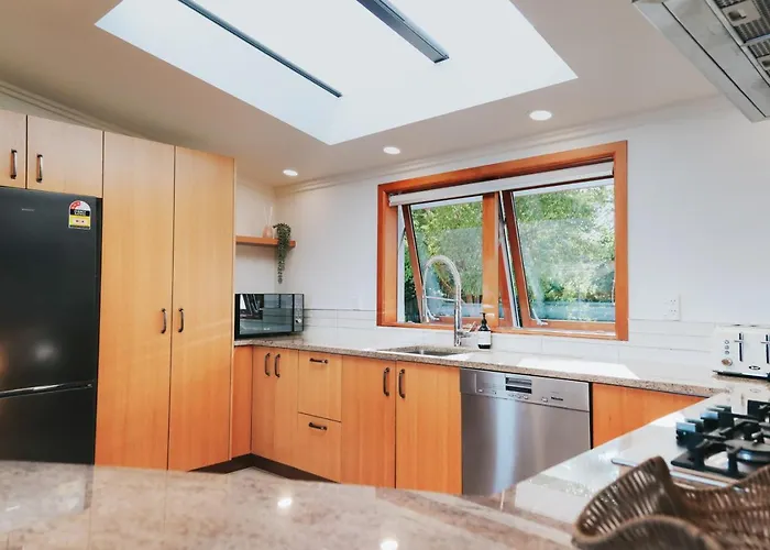 Lakeview Haven Holiday home *